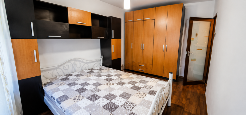Brancoveanu, gata de mutat, proximitate metrou, bloc solid, 37 de ani